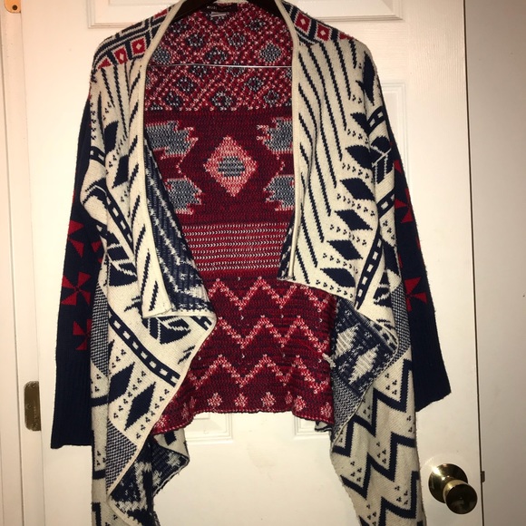 Haute Society Aztec Open Cardigan - Picture 2 of 4